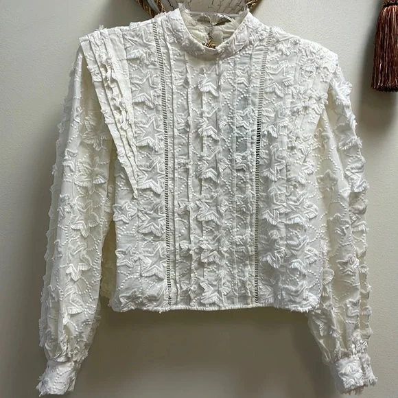 New Women’s Farm Rio Ivory 3D Stars Blouse For Anthropologie!!🔥🔥🔥 - Picture 5 of 16
